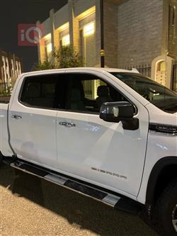 GMC Sierra